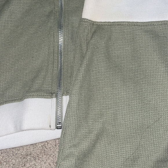 Misguided Petite Set - Picture 3 of 5